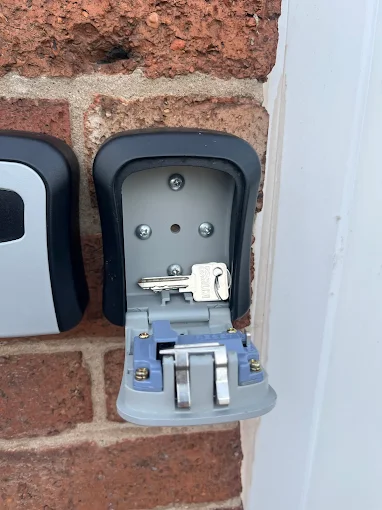 Residential Locksmith San Fernando CA